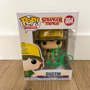 Gaten Matarazzo autographed Funko Pop! #804 Dustin with COA